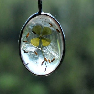 Dried Flower Keychain, Flower Keychain,  Pressed Flower, Cute Keychains, Keychains for women, floral pressed, four-leaf clover, dandelion