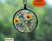 Terrarium Jewelry, Botanical Necklace, Flower Jewelry, Pressed Flower Necklace, Stained Glass Jewelry, MARIAELA, meadow pendant