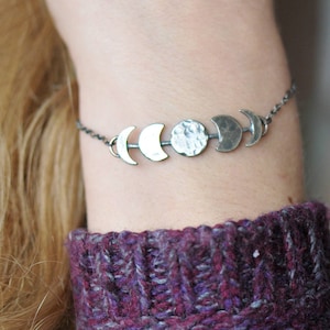 Silver bracelet, moon phases bracelet, moon phase jewelry, moon bracelet, phases of moon, celestial jewelry, waxing moon