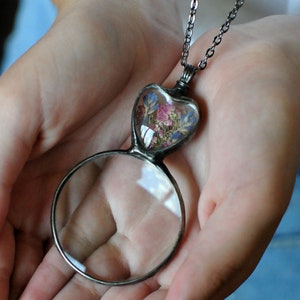 Loupe Necklace, Magnifying Glass, Glass Necklace, Magnifying Necklace, Real Flower Necklace, Terrarium Jewelry, Magnifier Necklace, Heart