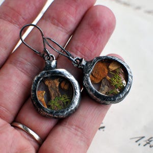 Pendientes de hongos auténticos: joyería de vitral con hongos secos / Pendientes botánicos de inspiración natural / Regalo inspirado en el bosque para ella