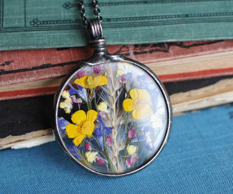 Terrarium Jewelry, Botanical Necklace, Flower Jewelry, Pressed Flower Necklace, Stained Glass Jewelry, MARIAELA, meadow pendant image 6