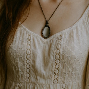 Oval Mirror Necklace, Mirror Pendant, Mirror Jewelry,  Looking Glass Jewelry, Small Mirror Pendant, Stained glass Necklace