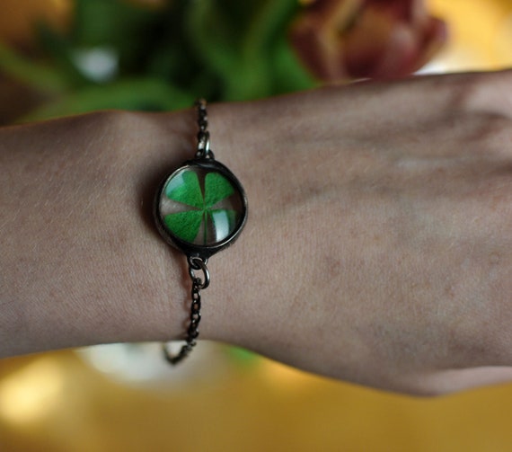 Real four leaf clover bracelet discount