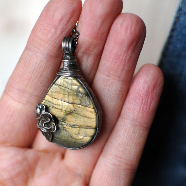 Labradorite necklace, raw jewelry, raw necklace, electroformed jewelry, long chain necklace, labradorite stone