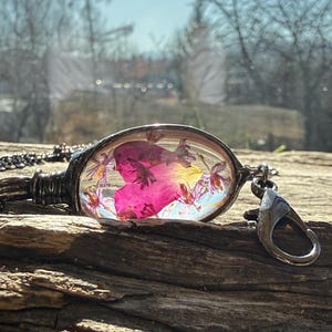 ID Badge Holder Necklace, Lanyard Necklace, Name Badge Lanyard, Pressed Flower Necklace, Badge Holder, MARIAELA