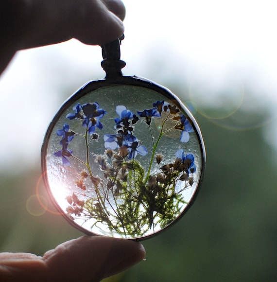 Pressed flower necklace etsy deals