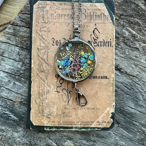 Ketting ID-badgehouder, sleutelkoord, sleutelkoord naambadge, ketting geperste bloem, sleutelkoord bloemen, badgehouder, MARIAELA