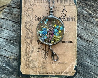 Gepresste Blume ID-Abzeichen-Halskette: Florales Lanyard