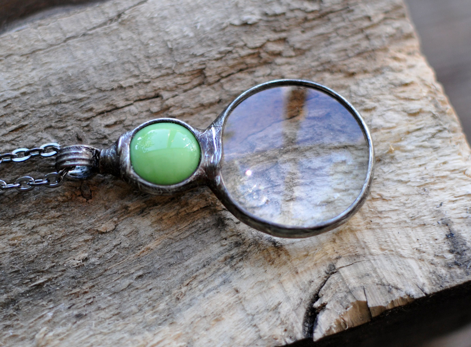 collana di tendenza verde, LENTE D'INCANTESIMO NOSTALGIC, ciondolo hipster, ciondolo riciclato, regalo per lei, collana con lente d'ingrandimento, ciondolo con lente d'ingrandimento, regalo per la mamma
