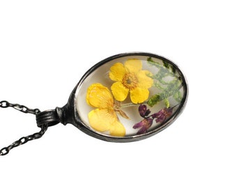 pressed flower necklace, real plant jewelry, bridesmaid necklace, pressed flower frame, stained glass, yellow flower