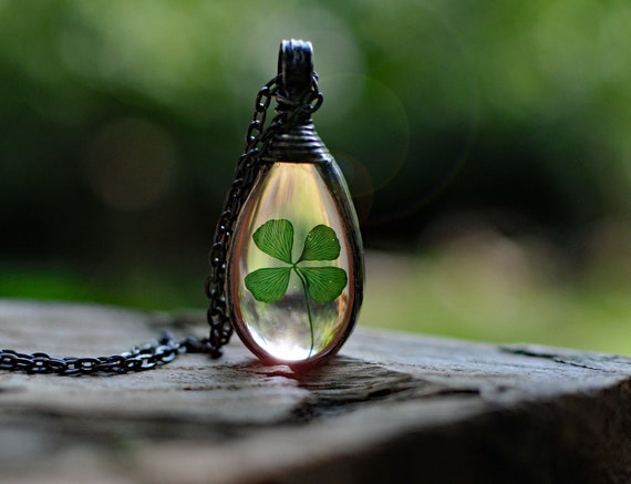 Lucky Charm Necklace / Clover Necklace