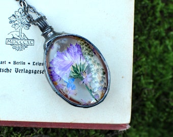 Terrarium Jewelry with Pressed Flowers, Terrarium Necklace, Chrysanthemum, Mini Garden, Mini Meadow, Herbarium Pendant, Pressed Flower