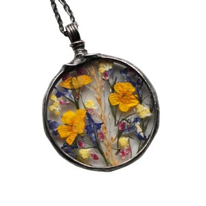 Terrarium Jewelry, Botanical Necklace, Flower Jewelry, Pressed Flower Necklace, Stained Glass Jewelry, MARIAELA, meadow pendant image 3