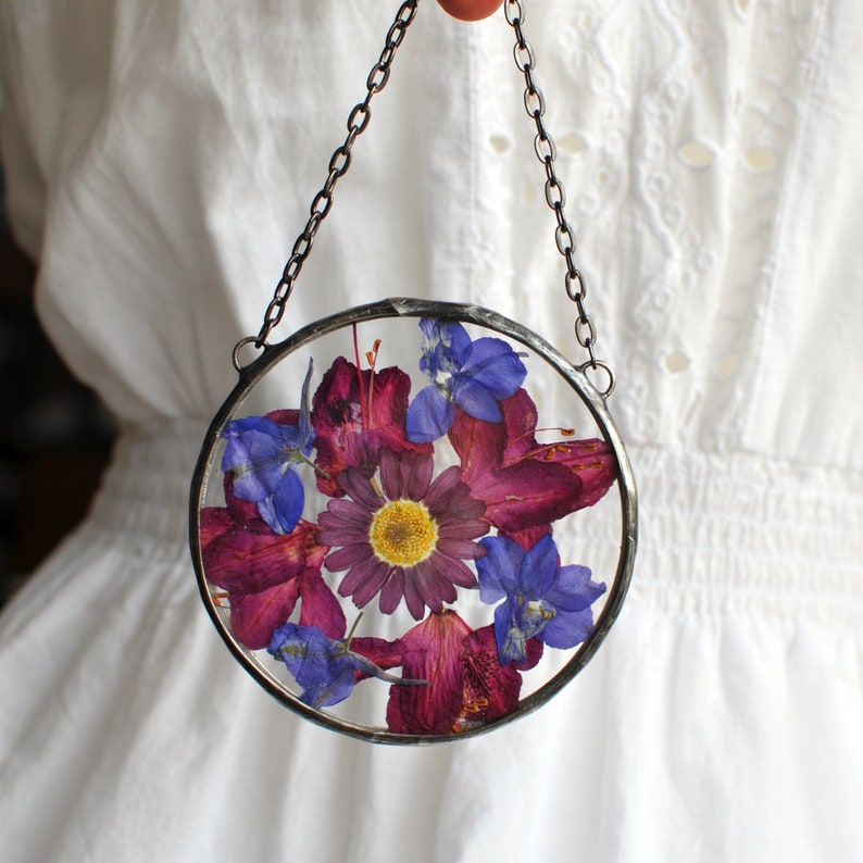 Stained Glass Frame, pressed flower frame, pressed plant frame, pressed hydrangea, framed dried flowers, flower hanging, hanging glass decor image 2