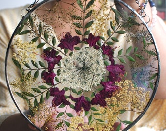 Mandala, Circle Pressed Flowers, Large Pressed Flower, Pressed Flower Art, Floating Frame, Pressed Flower Glass, Flower Wall