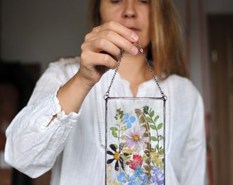 Pressed Flower Frame: Oak Floating Frame Wall Hanging