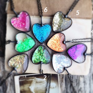 Glitter heart necklace, Dancing glitter, Heart necklace, Sparkly necklace, Glitter heart, Glitter, Sparkle, Dancing heart, Glittery