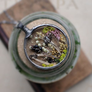 fungi, forest necklace, mushroom necklace, mushroom pendant, Terrarium Jewelry, Botanical Necklace, Flower Jewelry, Pressed Flower Necklace