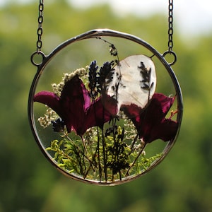 pressed plant frame, pressed flower, pressed flower frame, framed dried flowers, flower hanging, hanging glass decor, table frame