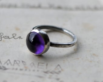 Stapelring, Amethyst Ring, US 6.75 - lila Stein, Geburtsstein Ring, Edelstein Ring, Silberring, Sterling Silber, Stapelring