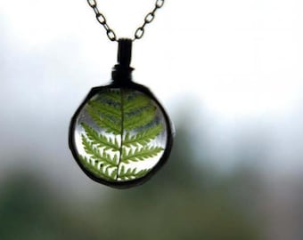 Real Fern Necklace – Botanical Glass Pendant 3cm – Pressed Fern Jewelry – Nature Lover Gift