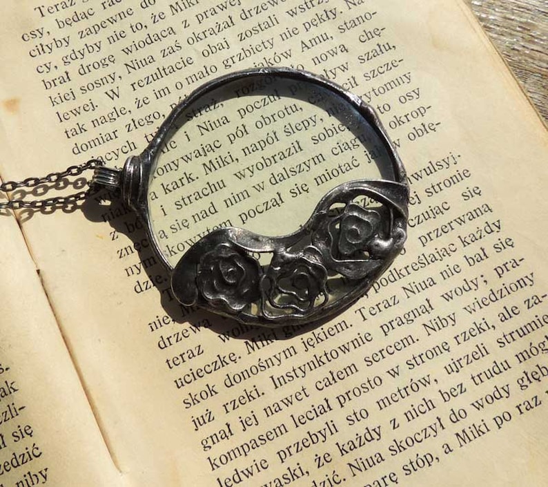 Great Grandma gift Magnifying Necklace Loupe Necklace inspirational Monocle Wearable Loupe Magnifer Magnifying Glass