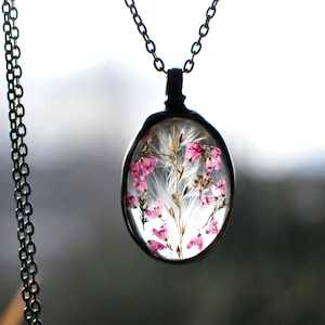 Terrarium Necklace, Pressed Flower Necklace, Real Flower Jewelry, Stained Glass, Nature Jewelry