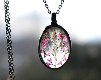 Terrarium Necklace, Pressed Flower Necklace, Real Flower Jewelry, Stained Glass, Nature Jewelry