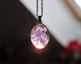 Pressed Flower Terrarium Necklace: Stained Glass Botanical Pendant