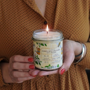 no.5, 10oz Candle Jar,Premium Scent, asmine, milk, honey, candle, mariaela candle, hand poured candle, candles in jars, vegan candle