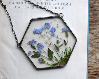 forget me nots, Stained Glass Frame, pressed flower frame, pressed plant frame, framed dried flowers, flower hanging, hanging glass decor