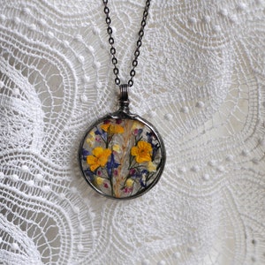 Terrarium Jewelry, Botanical Necklace, Flower Jewelry, Pressed Flower Necklace, Stained Glass Jewelry, MARIAELA, meadow pendant image 4