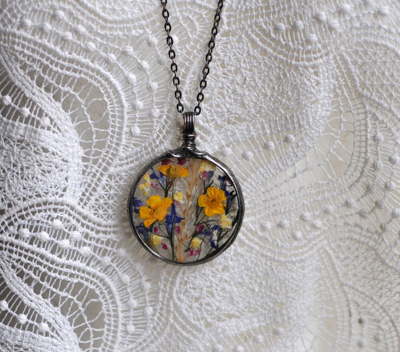 Terrarium Jewelry, Botanical Necklace, Flower Jewelry, Pressed Flower Necklace, Stained Glass Jewelry, MARIAELA, meadow pendant image 4