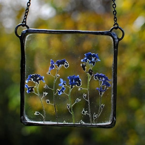 Forget Me Not Gift, Memorial Gift, Pressed Flowers, Pressed flower Forget me not frame, glass hangings, forget me not, Home decor