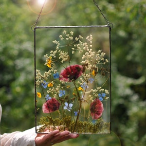 Art de fleurs pressées, vitraux, idées d&#39;art, idées d&#39;art mural, idées d&#39;art de chambre à coucher.AutomneMariage, cadre de fleurs séchées, décoration de verre suspendue
