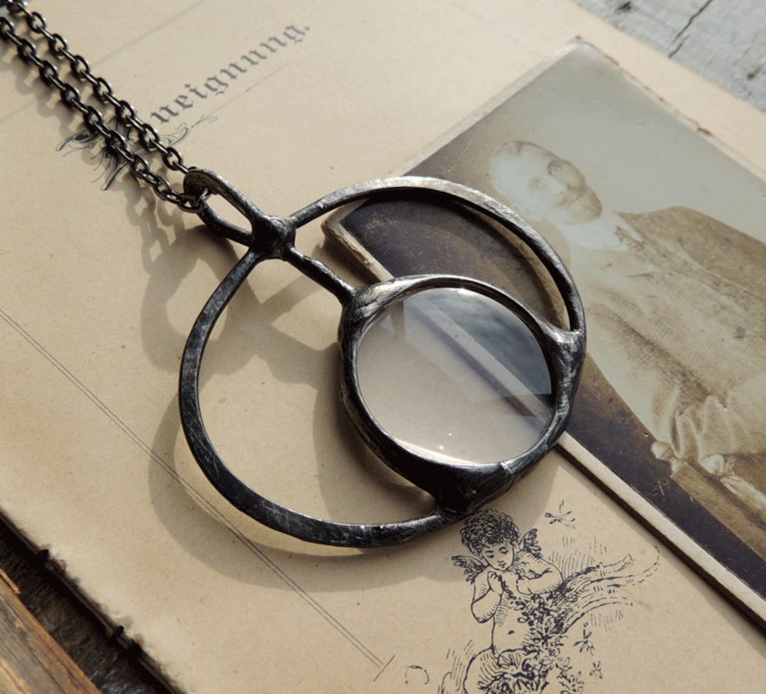 Loupe Necklace, Loupe Pendant, Gift for Mom, Magnifier Pendant