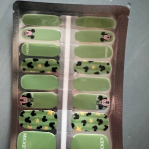 Green Mickey Mouse Nail Wraps / Nail Stickers / Nail Strips / Nail Polish Strips