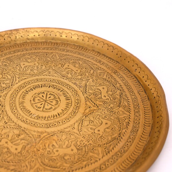 Vintage 10" Indian Brass Tray, Brass Serving Tray, Mid Century Tray, Round Brass Tray, Engraved Brass Tea Tray, Round Coffee table Tray