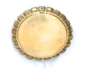 Vintage Brass Tray, Joseph Sankey & Sons 1900s Round Brass Serving Tray, English Brass Tray, Antique Solid Brass Tray, Display Tray