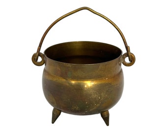 Vintage Witches Cauldron, Small Brass Cauldron, Witchcraft Tools, Incense Burner, Wiccan Altar, Pagan Spell Cauldron, Travel Alter Cauldron