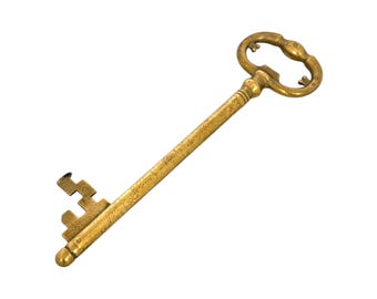 Vintage Brass Key Bottle Opener: Decorative Wall Hanging
