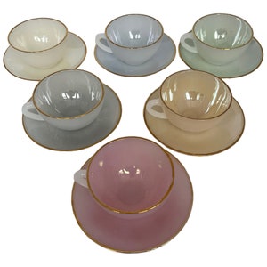 Vintage Arcopal Tea Set: Opalescent Pastel Cups & Saucers, French Glassware