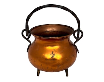Vintage Copper Cauldron Planter: Rustic Hammered Pot, Witchy Altar Decor
