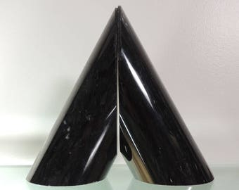 Set of 2 Global Views Pylon Black White Marble Geometric Bookends