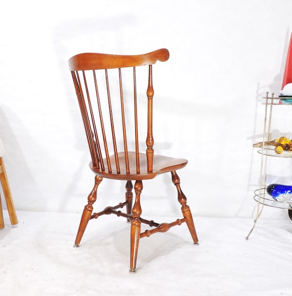 Vintage Nichols & Stone Co. Maple Windsor Dining Chair - Etsy