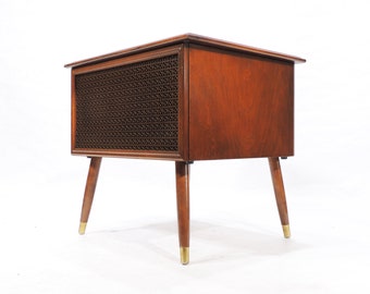 MCM Era RCA Victor Wood Dual Speaker Vinyl Record Player Standing Turntable Side End Table with Legs