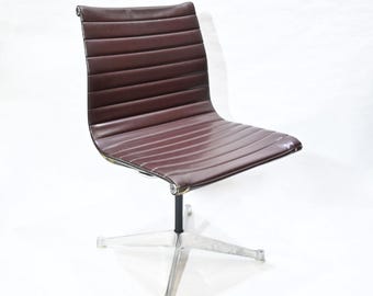 Original Vintage Eames for Herman Miller Aluminum Brown Vinyl Chair