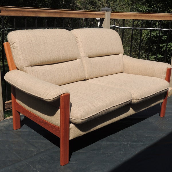 Danish Two-Seat Sofa Removable Cushions Teak wood ARRANGE PICKUP