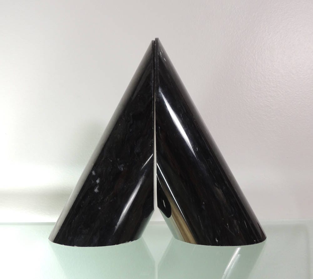 Set Of 2 Global Views Pylon Black White Marble Geometric Bookends